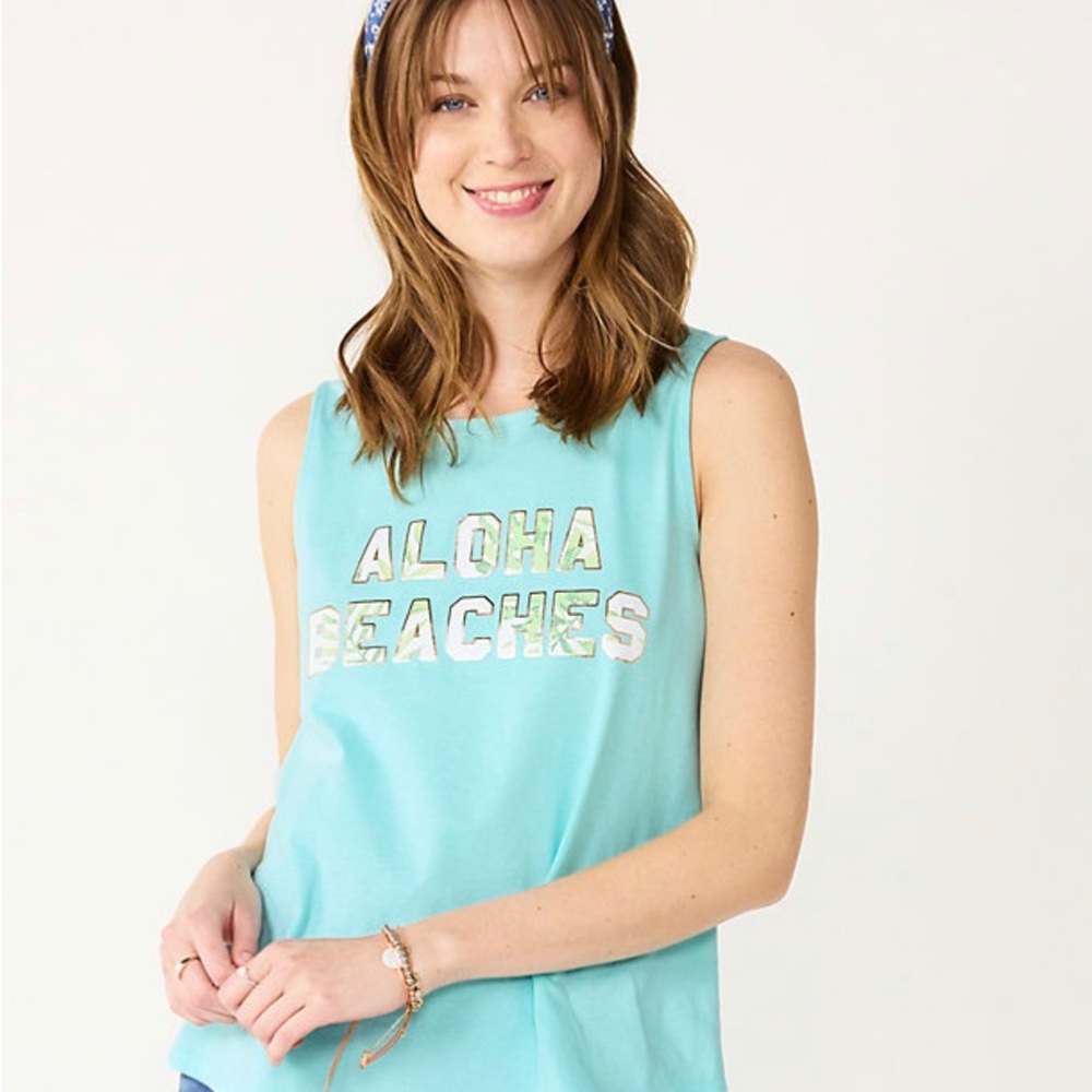 Celebrate Together “Aloha Beaches” NWT Tank, Size Small